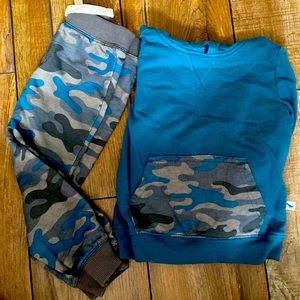 Toddler boys Matching Set 3T NWOT